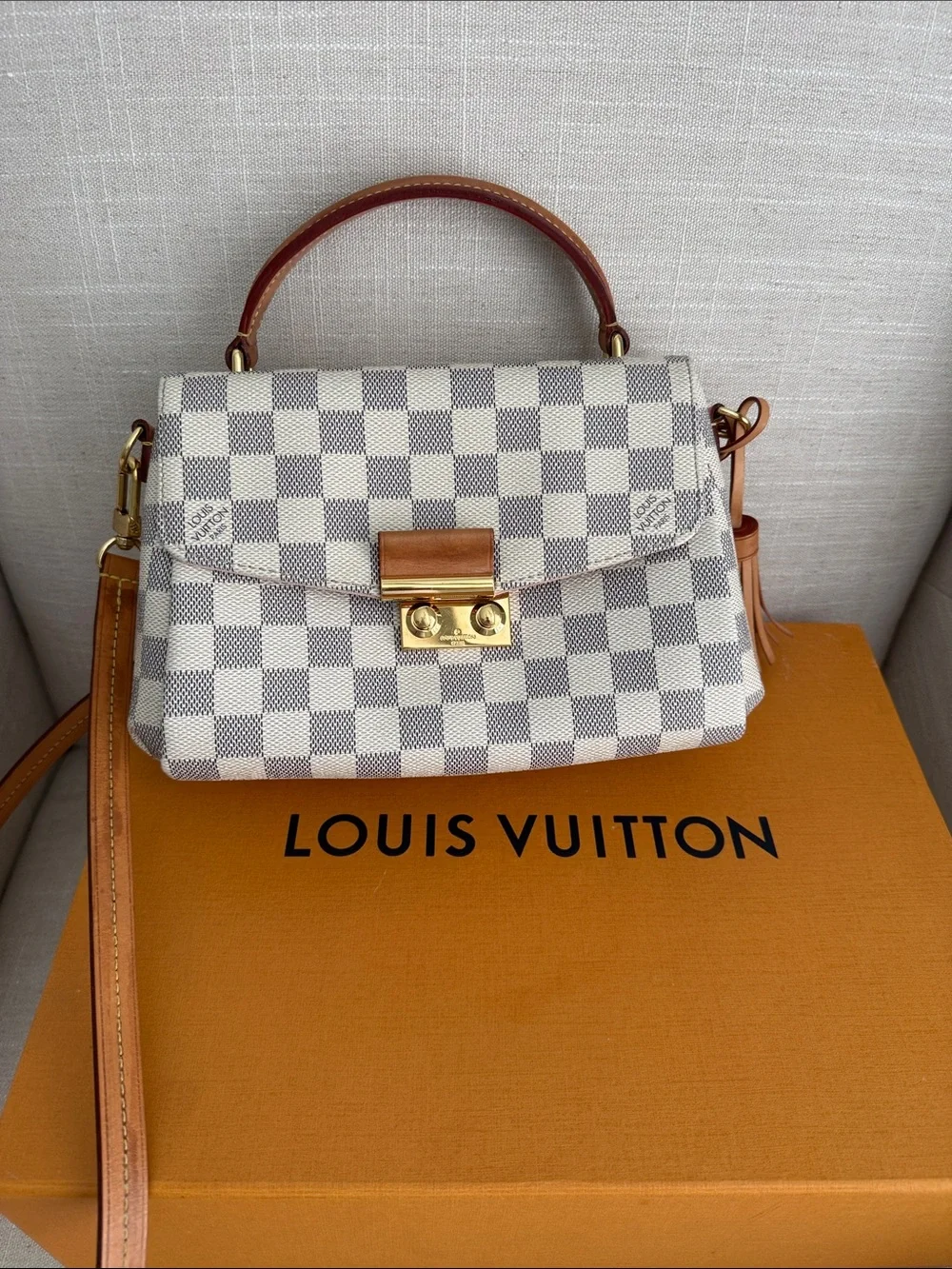 Louis Vuitton Croisette Damier Azur Canvas  Crossbody Bag in Cream With COA